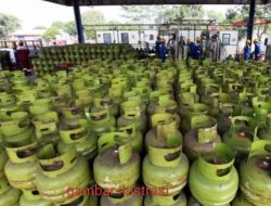 Kelangkaan Gas Subsidi 3 kg Mengguncang Kecamatan Wongsorejo Jelang Idul Fitri, Warga Kesulitan Cari Pasokan