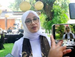 Bupati Ipuk Fiestiandani sedang menyusun skema khusus bagi Aparatur Sipil Negara (ASN )