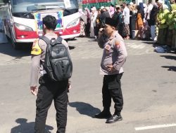30 Jamaah Haji Wongsorejo Kloter 83 Berangkat dari Masjid Baiturrahim, Doa Haru Mengiringi Langkah Suci