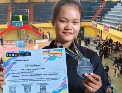 Adelia Dwi Cahya Anggraini Siswi SMPN 1 Glagah Tembus Podium The Sunrise of Java Silat Championship