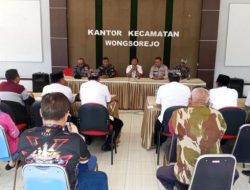 Camat Wongsorejo Tegas: Bangunan Liar di Sepanjang Jalan Nasional Akan Ditertibkan, Warga Diminta Lapor